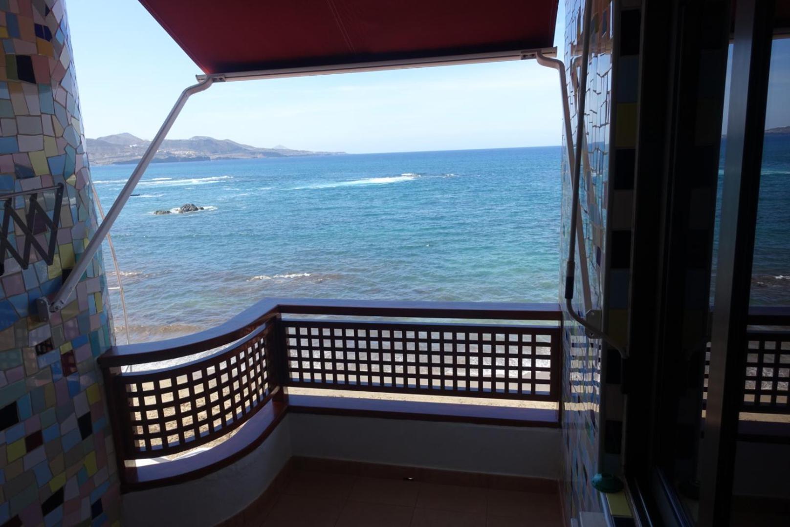 Estudio Luminoso, Primera Linea De Playa De Las Canteras Las Palmas de Gran Canaria Ngoại thất bức ảnh
